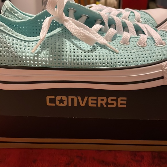 Converse brand new with no tags - Picture 7 of 8